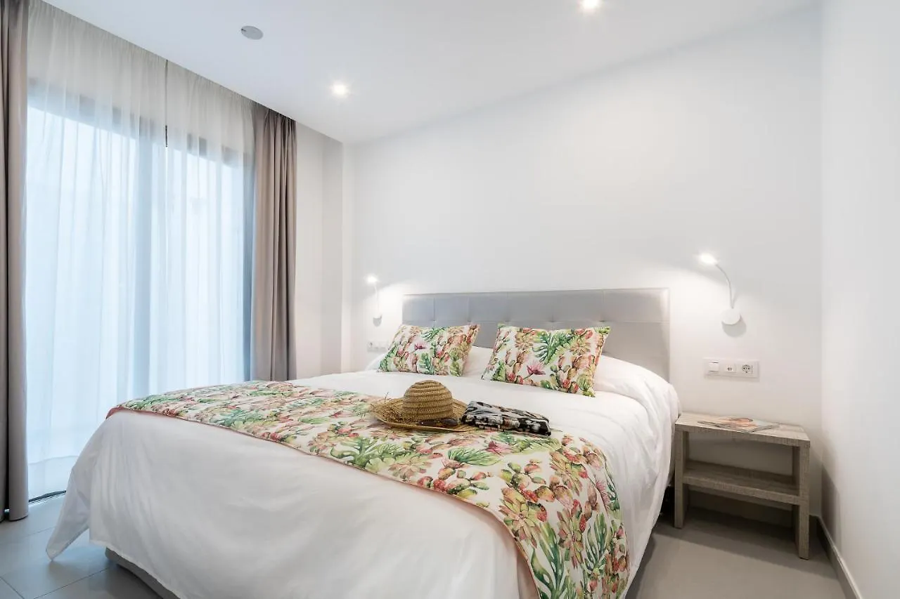 Loyant Canteras Las Palmas de Gran Canaria 0*,